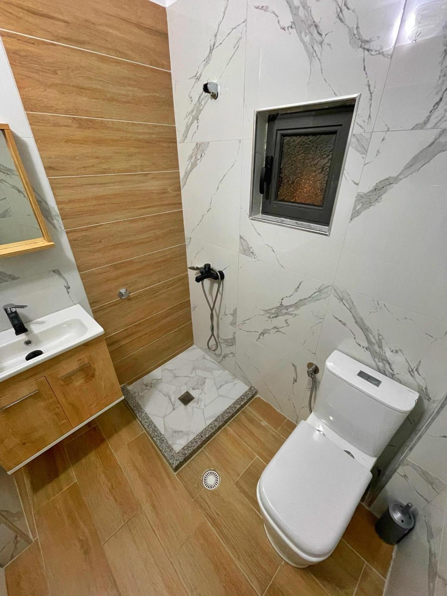 Elite Apartments Korce Eksteriør bilde